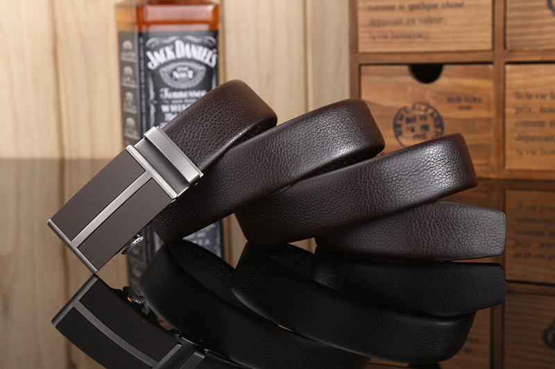 Как правильно застегивать мужской ремень: Как одевают ремень мужчины