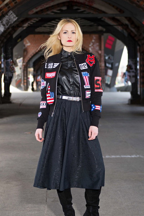 Бомбер куртки фото: ТОП бомберы 2020. Модные женские бомберы фото, с чем носить бомберы, тренды, образы