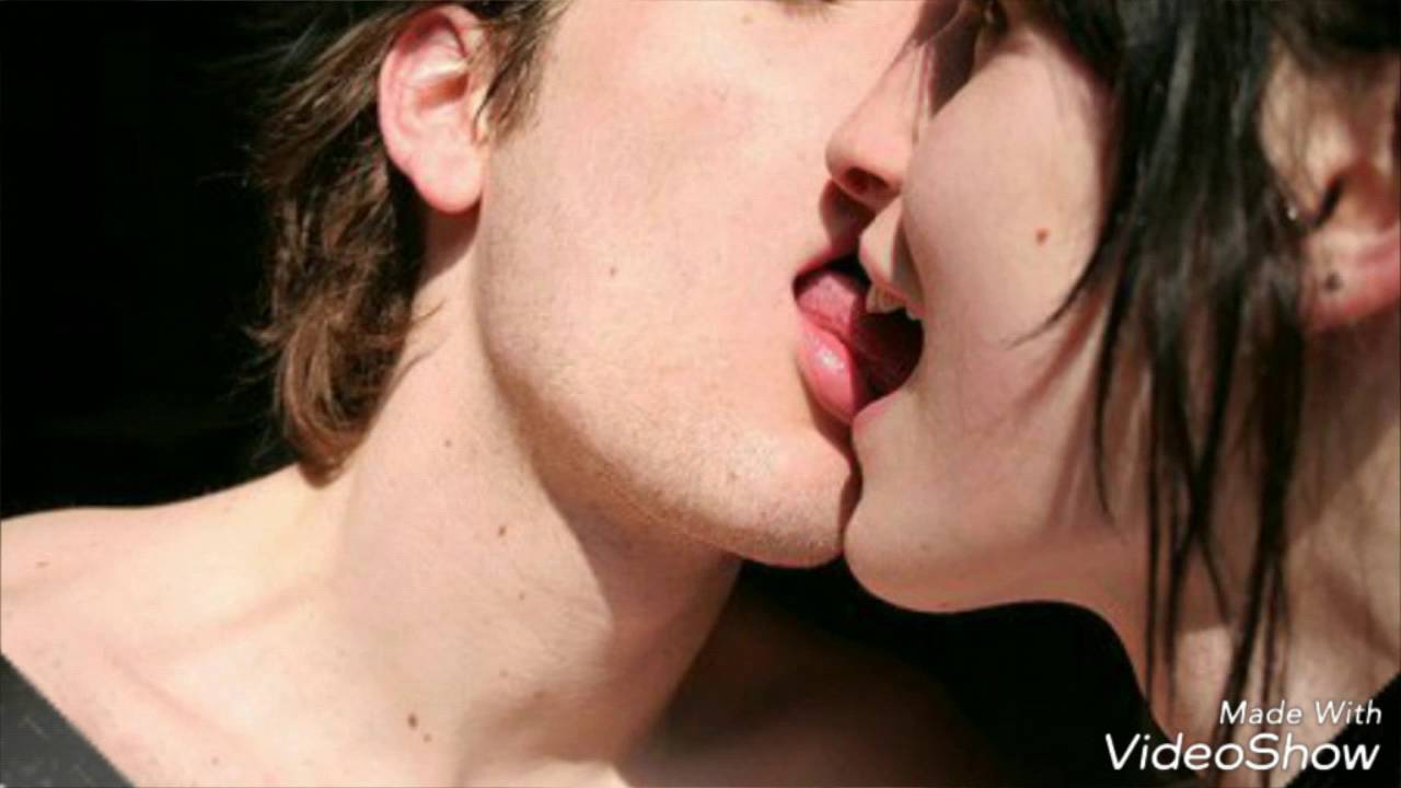 Как целоваться с языком видео: Как правильно целоваться с языком с парнем/девушкой