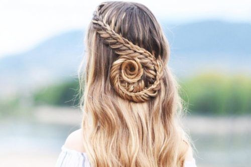 30 Popular Styles with a Snake Braid