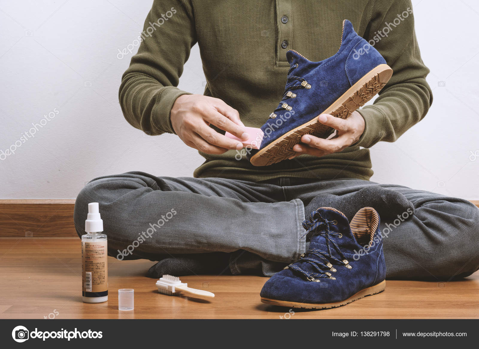 Как в домашних условиях почистить замшевые мокасины: Как чистить замшевую обувь в домашних условиях