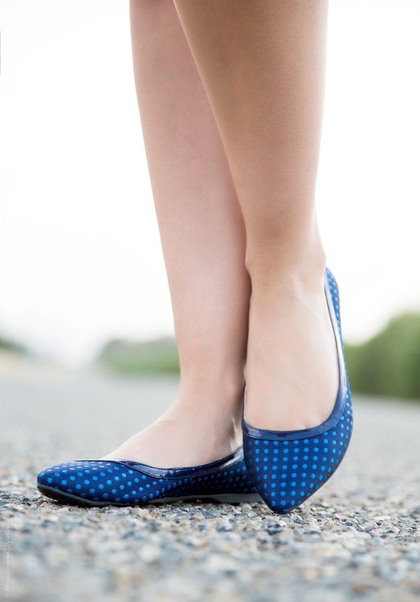 Cute blue polka dot flats - Visit Stylishlyme.com for more outfit photos and style tips