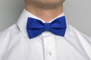 К белой рубашке галстук: Как грамотно подобрать галстук к рубашке и пиджаку