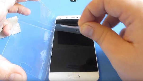 Как сделать защитное стекло на телефон: Как самостоятельно приклеить защитное стекло на телефон