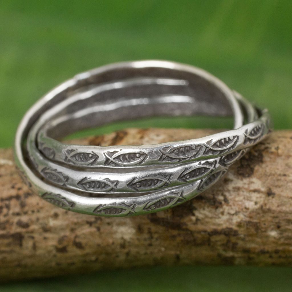 Set of 3 Interlinked Hill Tribe Silver Rings, 