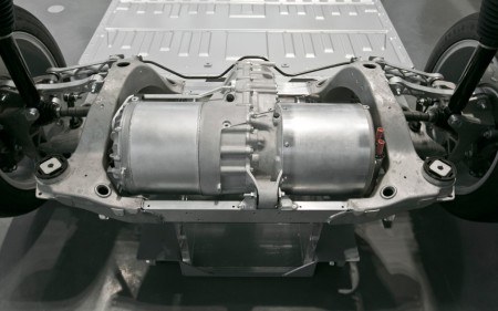 Двигатель Tesla Model S