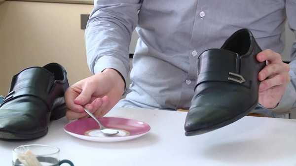 Чем обработать обувь внутри от запаха пота – Чем убрать запах пота из обуви в домашних условиях