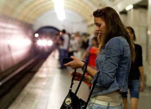 Фото в метро девушек