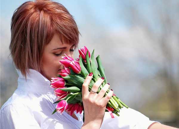 Девушке подарить цветы – советы по выбору букета для девушки