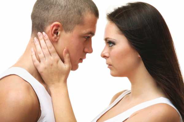 Как правильно целоваться с языком с парнем в первый раз фото поэтапно