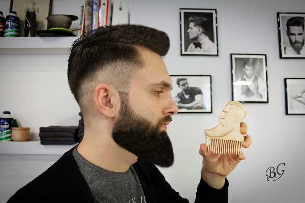 Гребешок для бороды – её разновидности, стоимость и инструкция к использованию