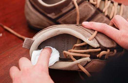 Как быстро избавиться от запаха обуви – Как избавиться от неприятного запаха обуви: 15 способов