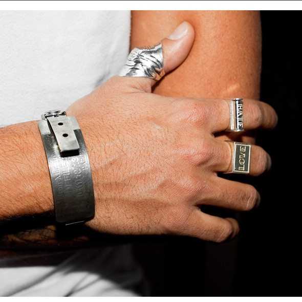 Как мужчине носить перстень – Мужское кольцо - стильный аксессуар с историей