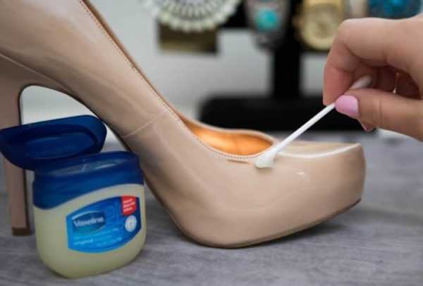 Как почистить туфли лакированные – Как ухаживать за лакированной обувью и правильно её почистить, в том числе от черных полос + фото и видео