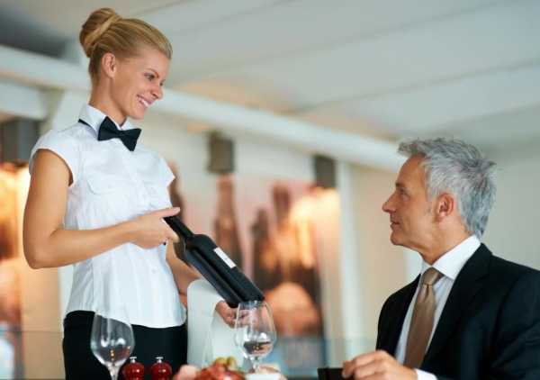 Как познакомиться с официанткой в кафе – Знакомство с официанткой