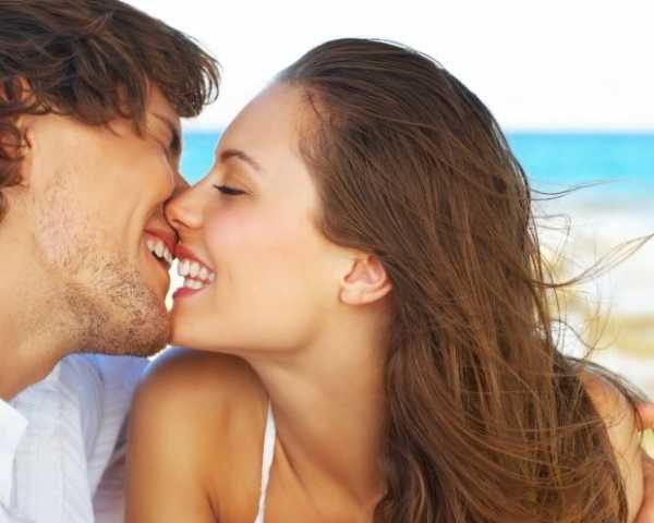 Как правильно целоваться с мужчиной с языком – Как правильно целоваться - освоить технику поцелуя совсем легко