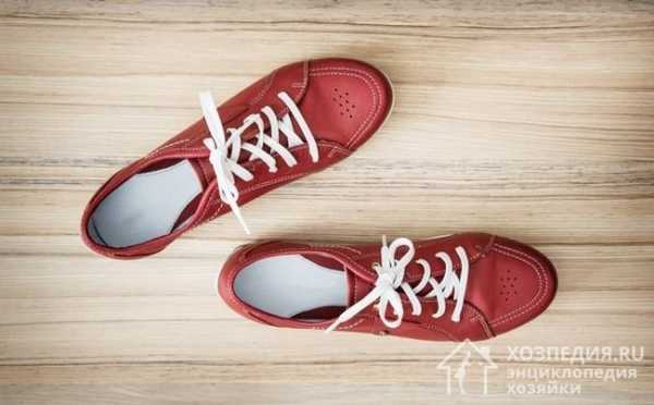 Как растягивать обувь – увеличить на размер или расширить, как разносить, если жмет или натирает, различные способы
