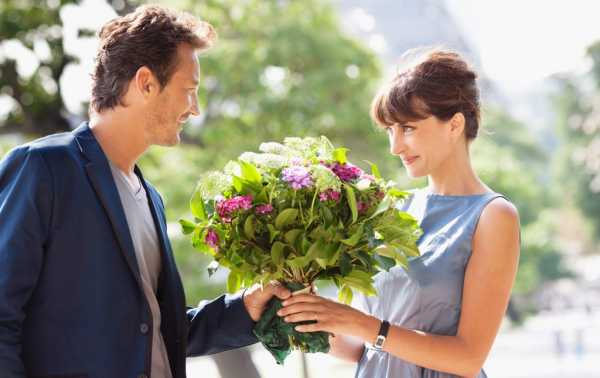 Какие цветы подарить на первую встречу – Какие цветы дарить на первом свидании
