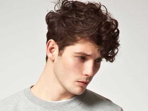Курчавые волосы у мужчин – 31 фото идея для вьющихся волос