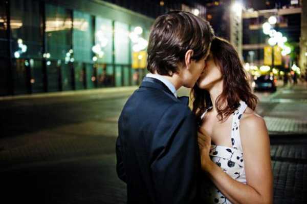 Можно ли целовать девушку на первом свидании – Можно ли целоваться на первом свидании