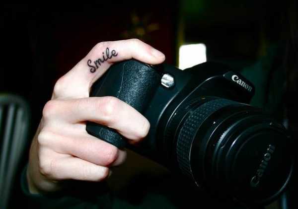 Наколка перстень на безымянном пальце левой руки значение – Татуировки перстни: значение, криминальная символика