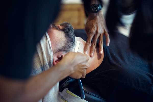 Принадлежности для бритья опасной бритвой – Аксессуары для бритья: все принадлежности