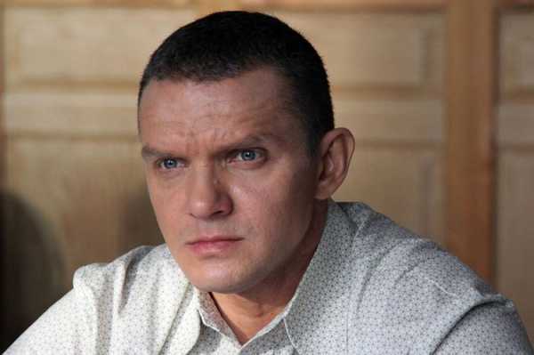 Русские актеры мужчины лысые – Блестящие головы! 10 российских мужчин, которым лысина к лицу
