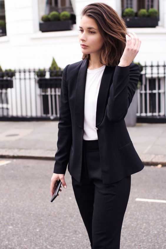 С чем одеть черный пиджак – С чем носить женский черный пиджак? Модные луки (531 фото)