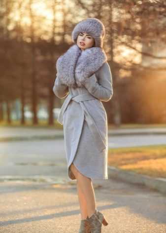 Шапки с пальто – какую шапку носить с пальто, какая модель подходит под классическое пальто, какую подобрать к синему