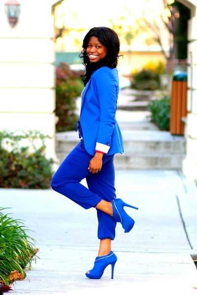 Синий жакет – женские модели, с чем носить, с серыми брюками