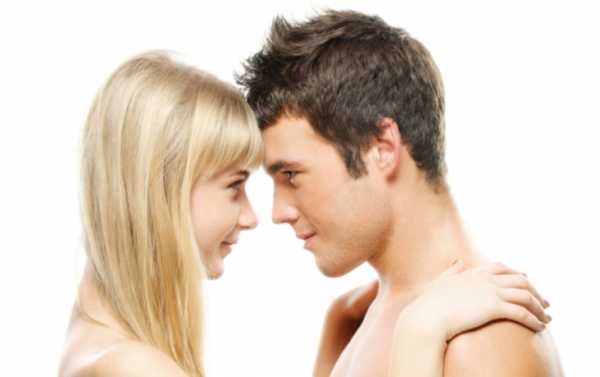 Стоит ли целовать парня первой – Как правильно намекнуть парню на первый поцелуй: 7 способов