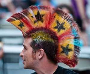 Стрижка короткий ирокез мужская – Мужская стрижка ирокез - модный тренд, 12 фото