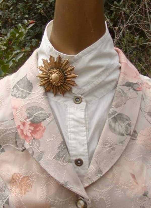Украшение на воротник рубашки как называется – Необычные украшения на воротник рубашки