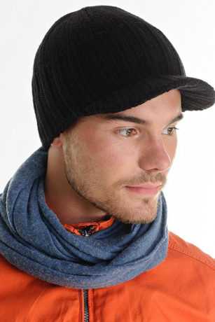 Вязаные шапки молодежные мужские – Мужские шапки спицами — Подборка вязаных моделей на любой вкус